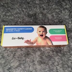 Eco-Baby Magnetic Safety Locks New and has original box seals 20 locks 3 keys